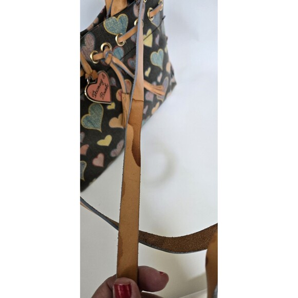 Dooney & Bourke Multicolored Hearts Print Tassel Tote Dual Leather Straps USA - Picture 8 of 12